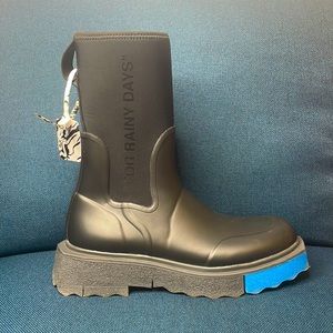 Off White rain boot